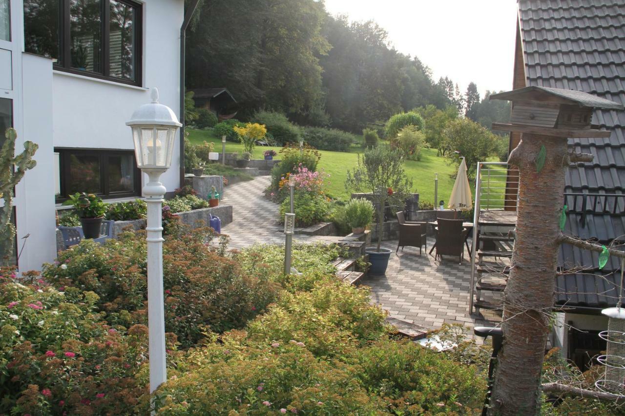 Apartment Mit Burgblick Im Gruenen, Familie Held Burgthann Exterior photo