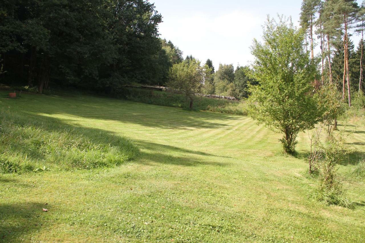 Apartment Mit Burgblick Im Gruenen, Familie Held Burgthann Exterior photo