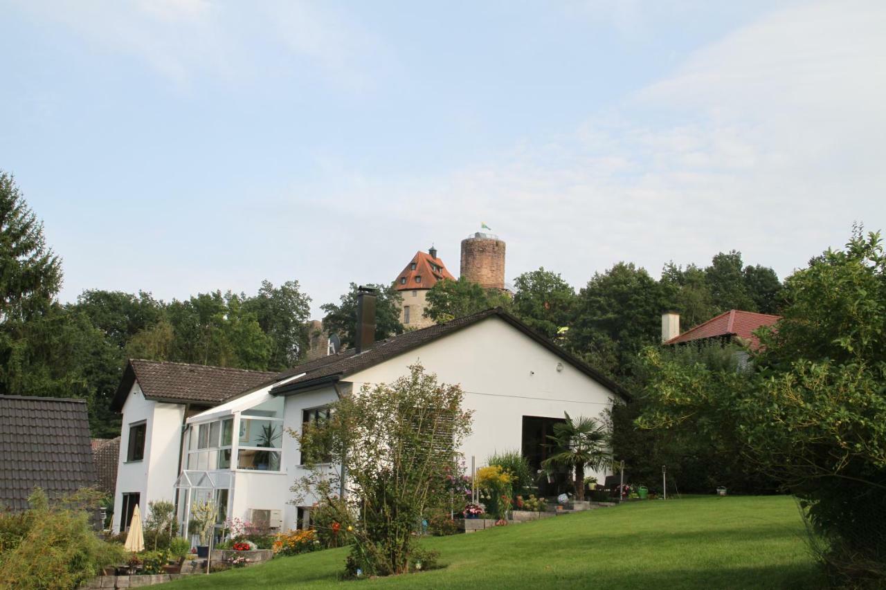 Apartment Mit Burgblick Im Gruenen, Familie Held Burgthann Exterior photo
