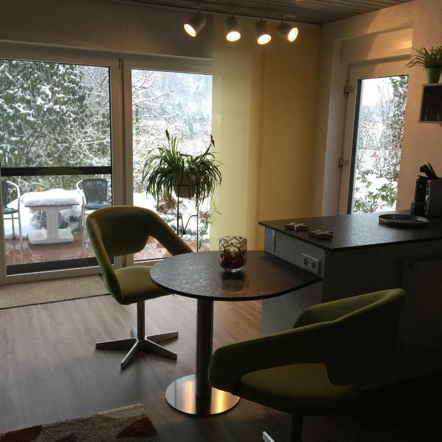 Apartment Mit Burgblick Im Gruenen, Familie Held Burgthann Exterior photo